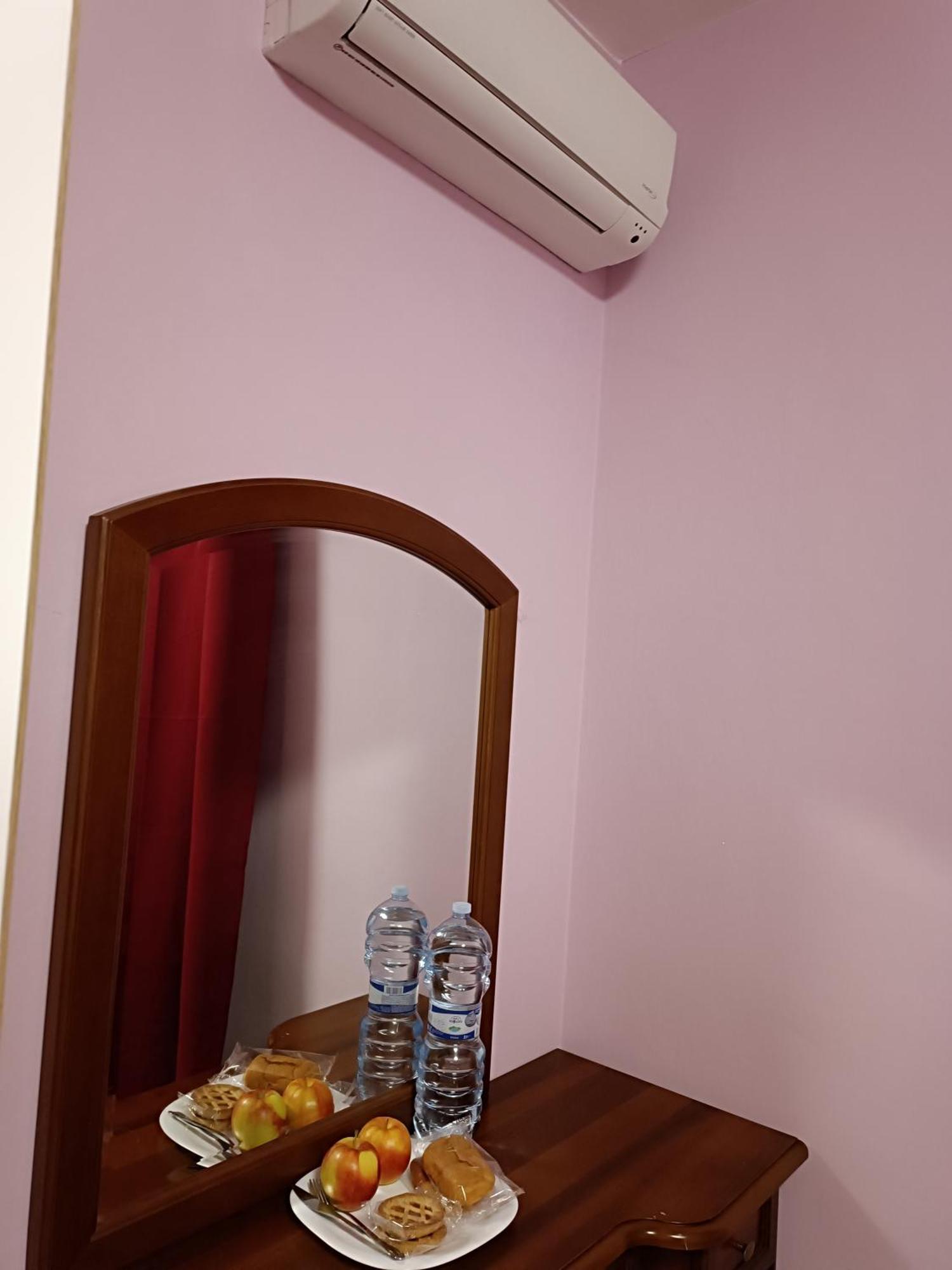 Locazione Turistica 2 Bed & Breakfast Tessera Exterior photo